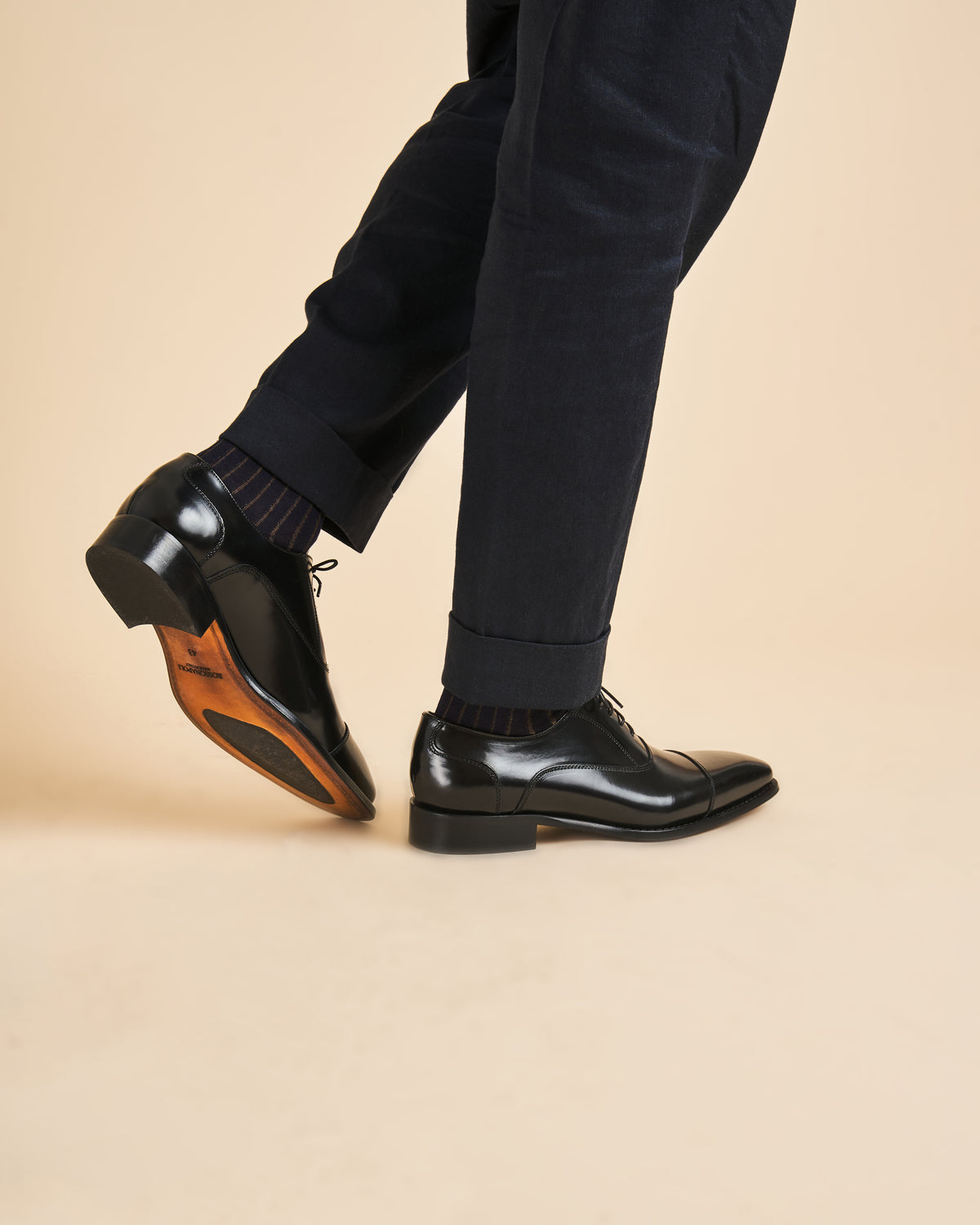 Oxford Cap Toe · Cuir Abrasivato · Nero – Bocchus Firenze, vue 8